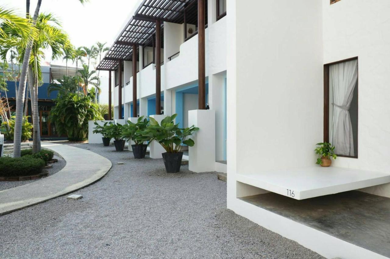 Kochira Hotel Hua Hin Luaran gambar