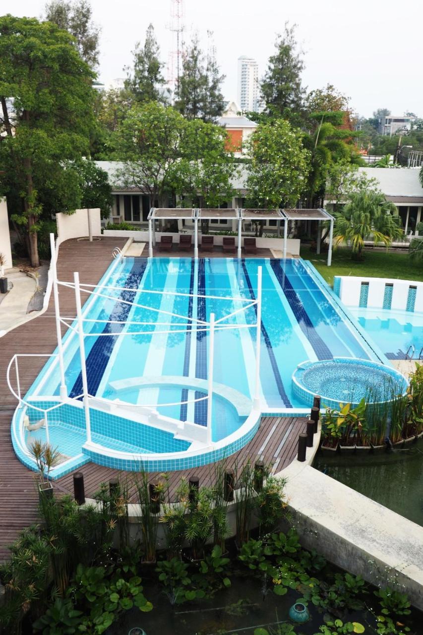 Kochira Hotel Hua Hin Luaran gambar