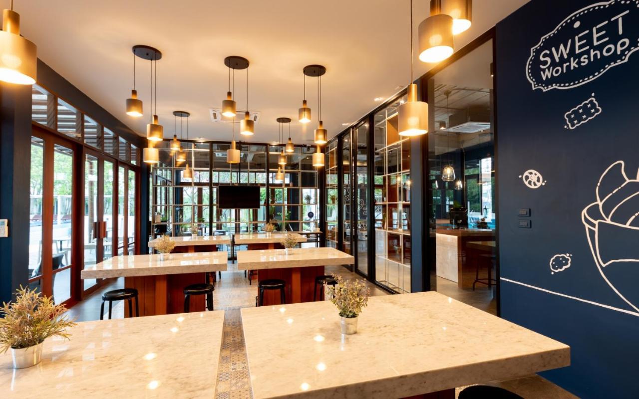 Kochira Hotel Hua Hin Luaran gambar
