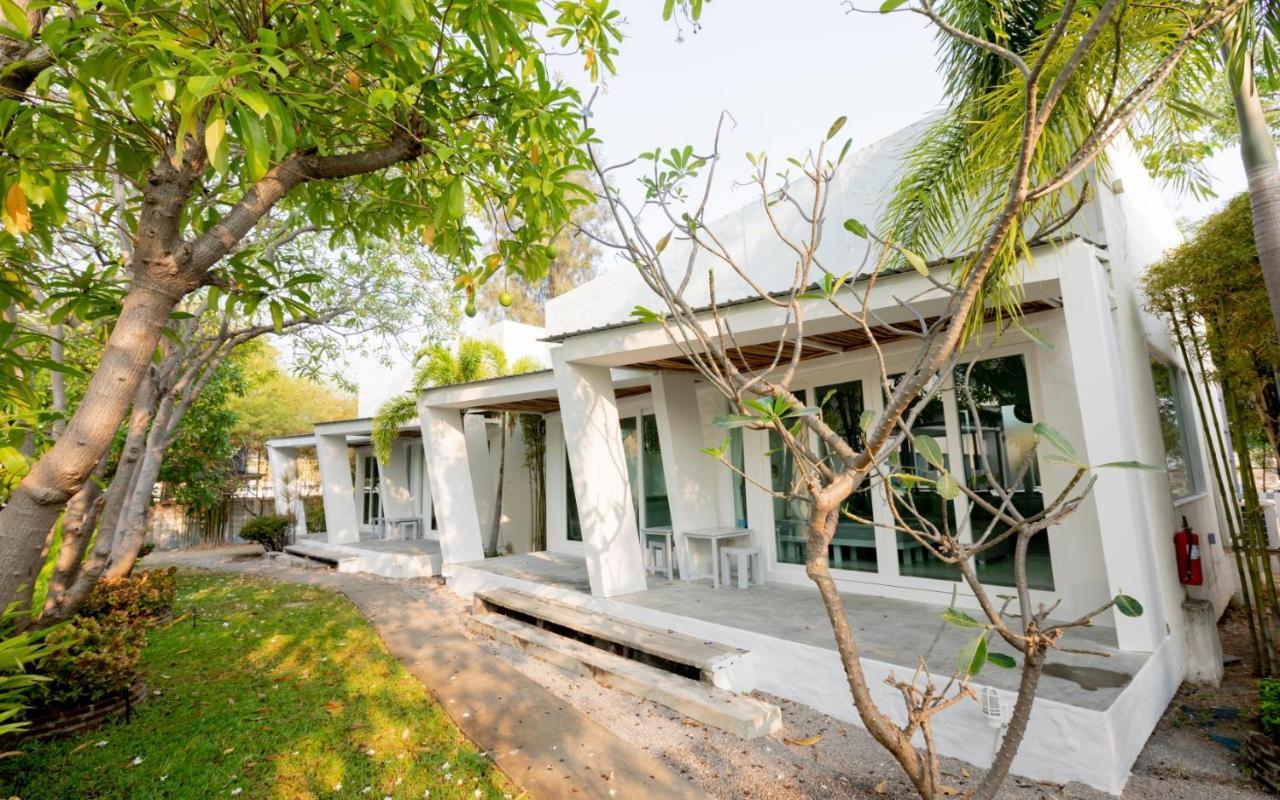 Kochira Hotel Hua Hin Luaran gambar